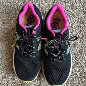 New Balance Women's Black and Pink Running Shoes 680